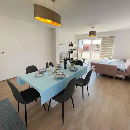 Apartman In 43213 Dramalj